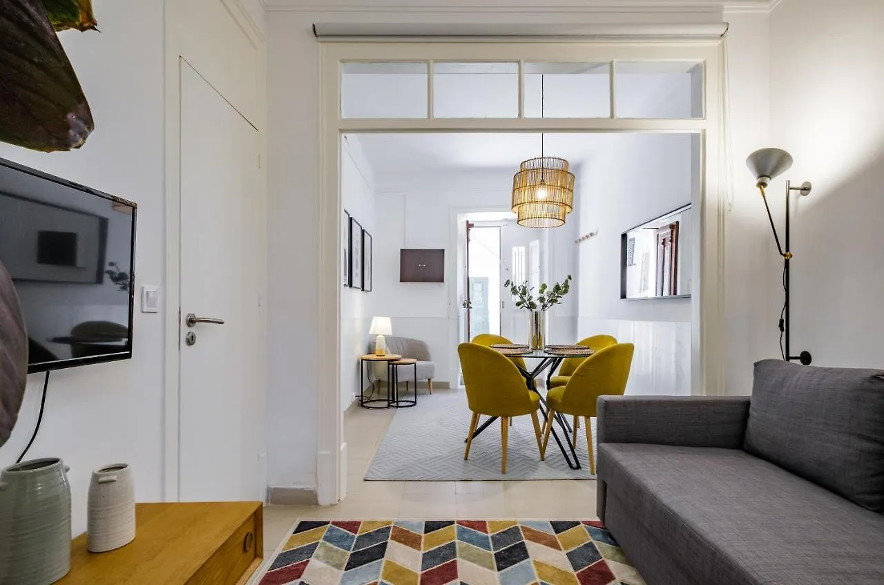 New! Unique 1 Bedroom Apartment- Santa Catarina 42 Lisbon Apartment