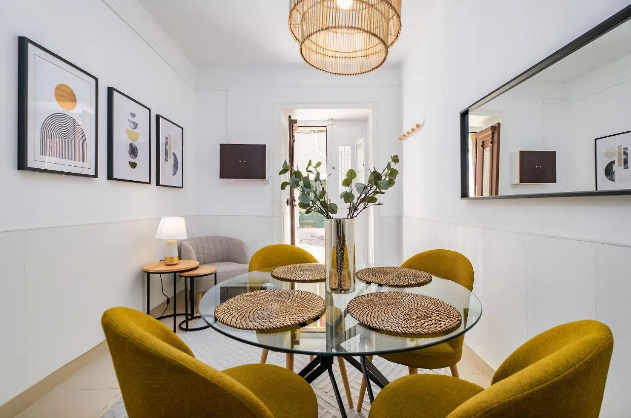 New! Unique 1 Bedroom Apartment- Santa Catarina 42 Lissabon